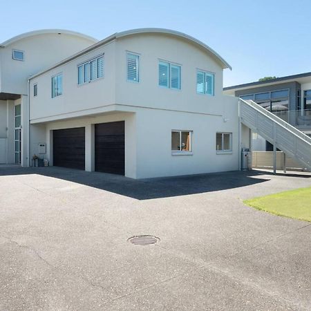 Modern Marine Parade Apartment Mount Maunganui Εξωτερικό φωτογραφία